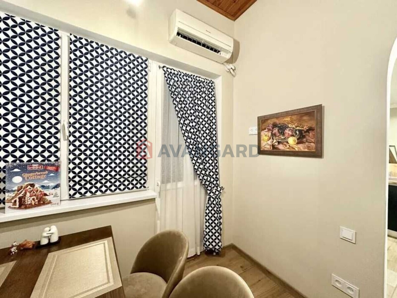 3 ����. ��������, 95/-/13 ��. �., 2/2 ���� ���� 5