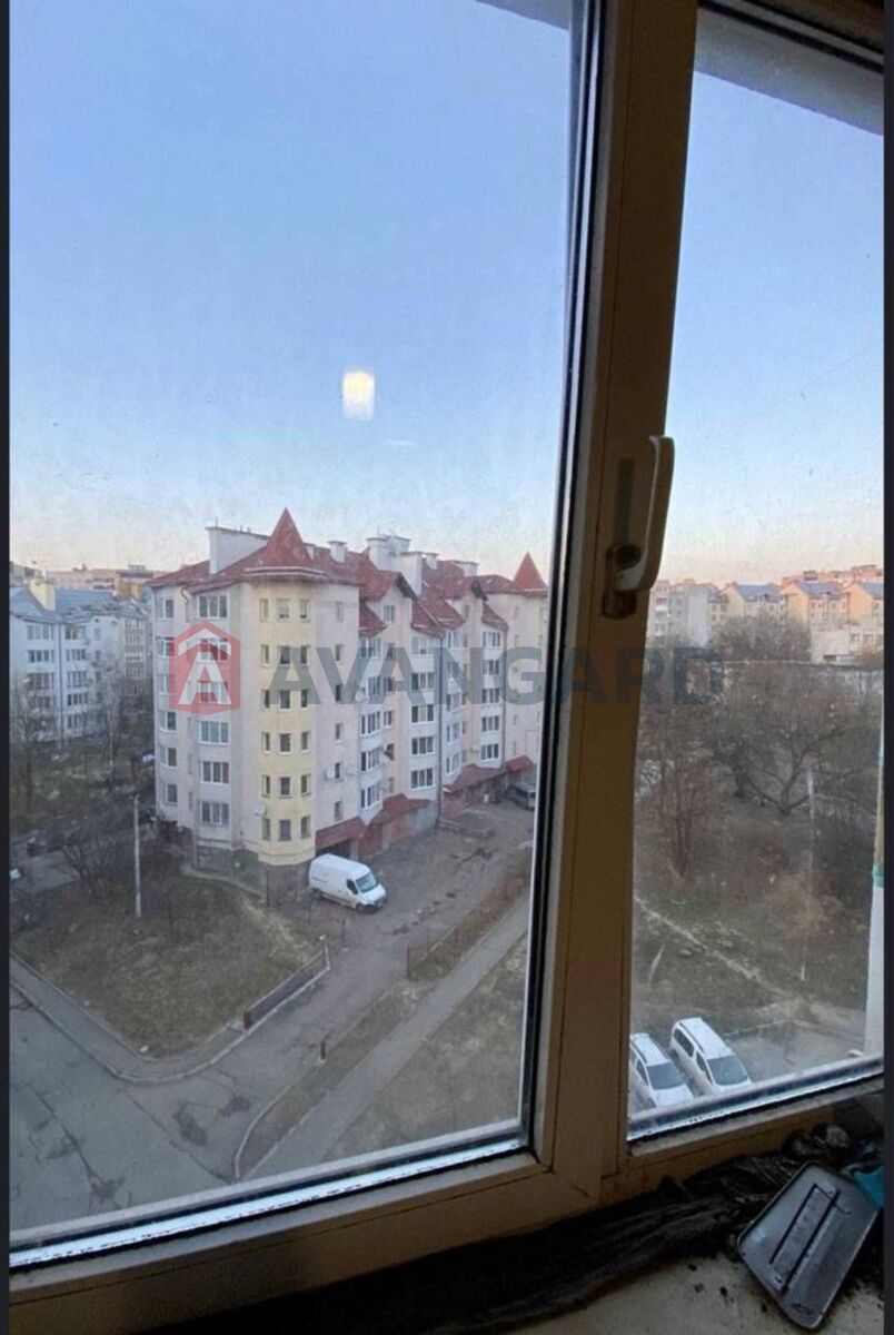 1 . , 41/-/9 . ., 7/9   3