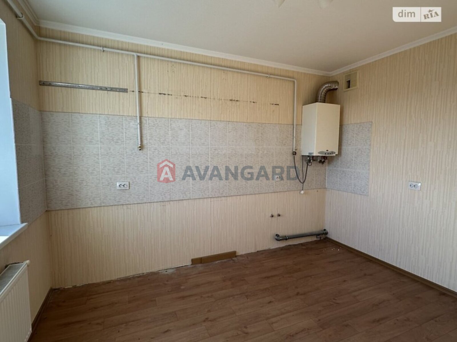 1 ��. ��������, 49/14/12 ��. �., 9/10 ������ ���� 3