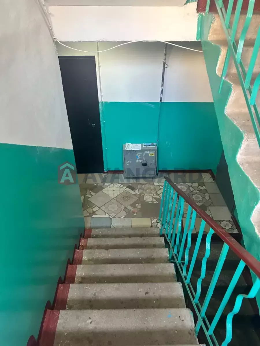 4 ��. ��������, 98/-/- ��. �., 2/9 ������ ���� 4