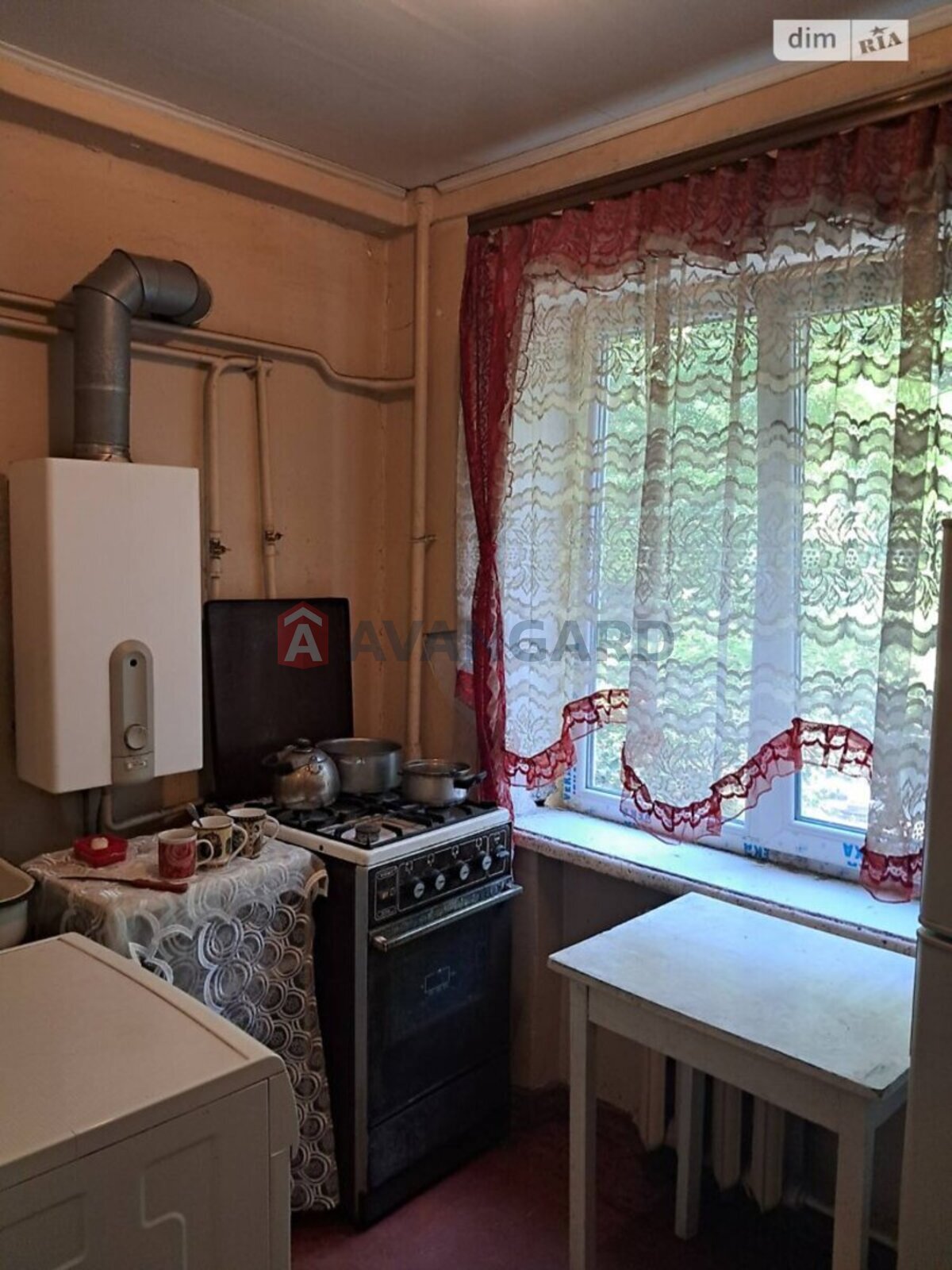 1 . , 29/28/5 . ., 2/5   4