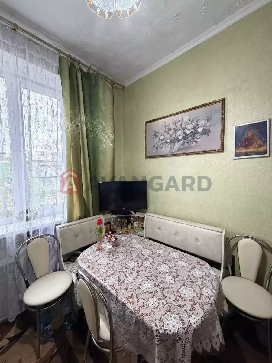 2 ��. ��������, 52/-/- ��. �., 2/2 ������ ���� 12