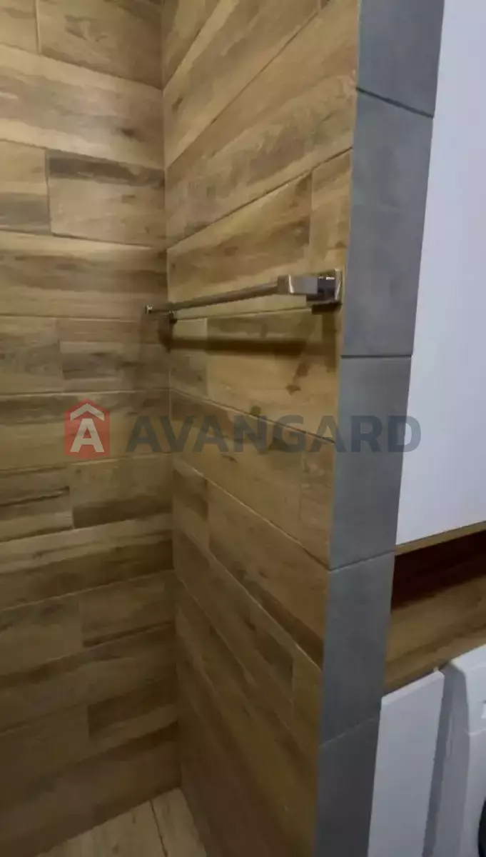 3 ��. ��������, 79/46/20 ��. �., 3/12 ������ ���� 18