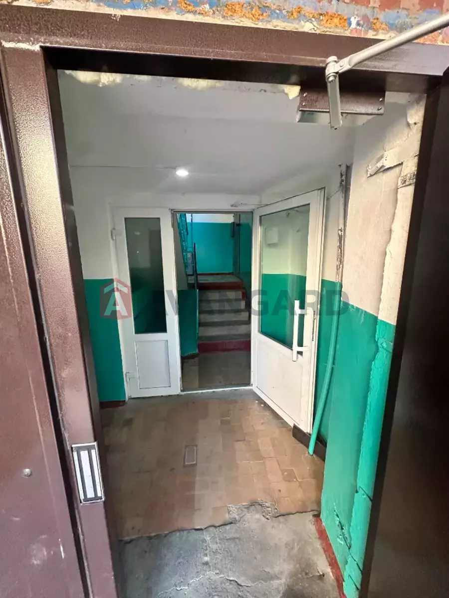 4 ��. ��������, 98/-/- ��. �., 2/9 ������ ���� 3