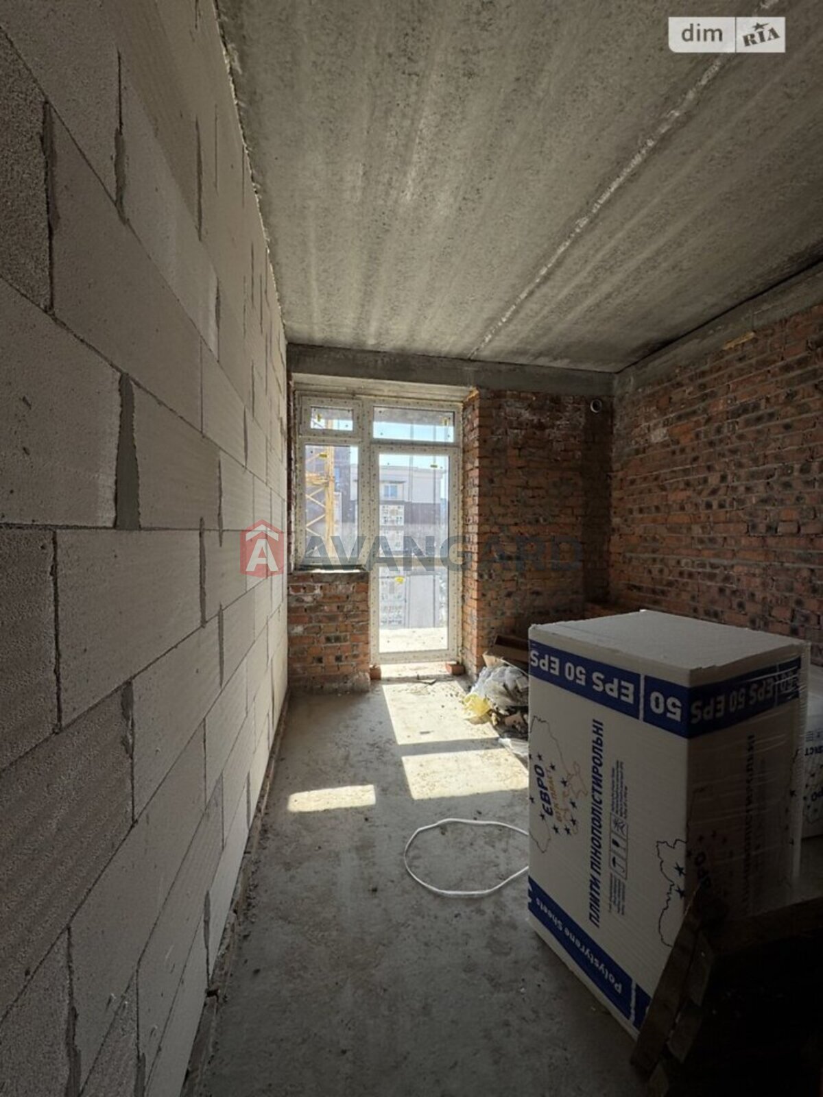 1 ��. ��������, 35/16/9 ��. �., 9/10 ������ ���� 5