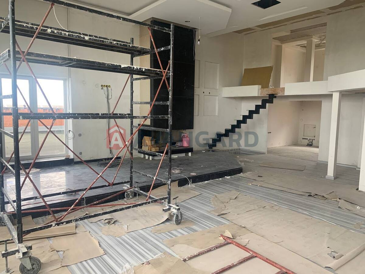 5 ����. ��������, 278/240/25 ��. �., 11/11 ���� ���� 4