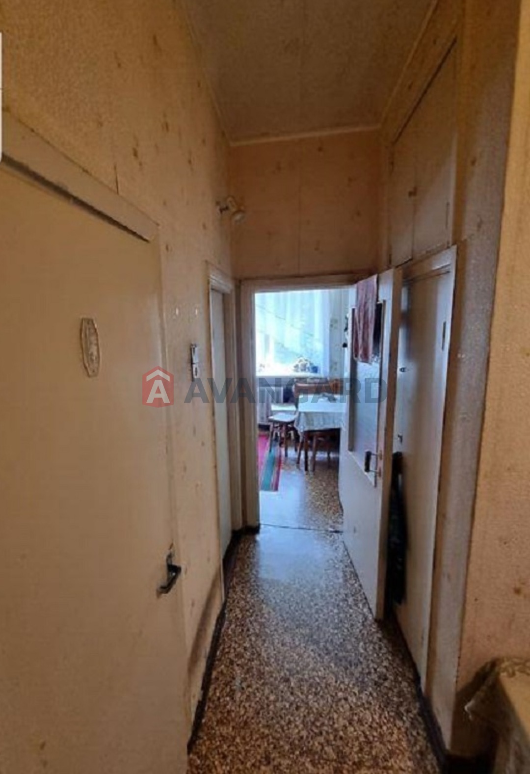 2 . , 52,3/-/8,3 . ., 2/5   4