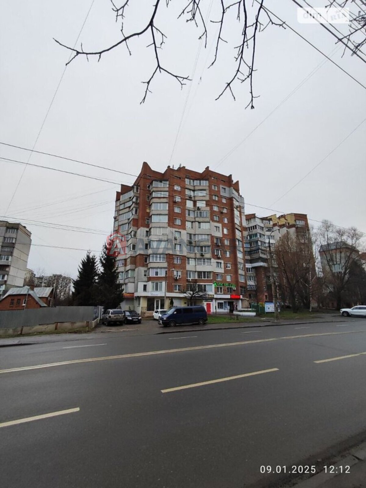 4 ��. ��������, 120/-/- ��. �., 4/11 ������ ���� 3