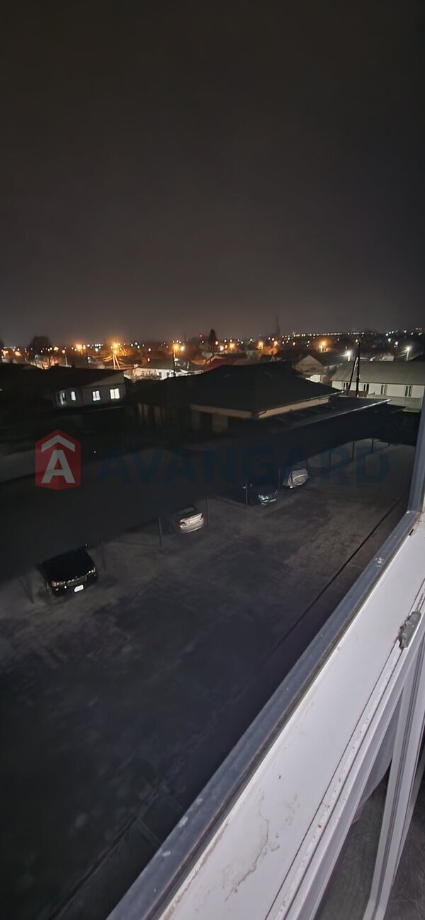 1 ��. ��������, 34/15/10 ��. �., 3/6 ������ ���� 4