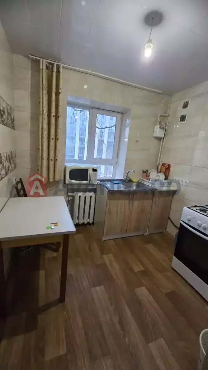 2 ��. ��������, 45/-/6 ��. �., 4/5 ������ ���� 11