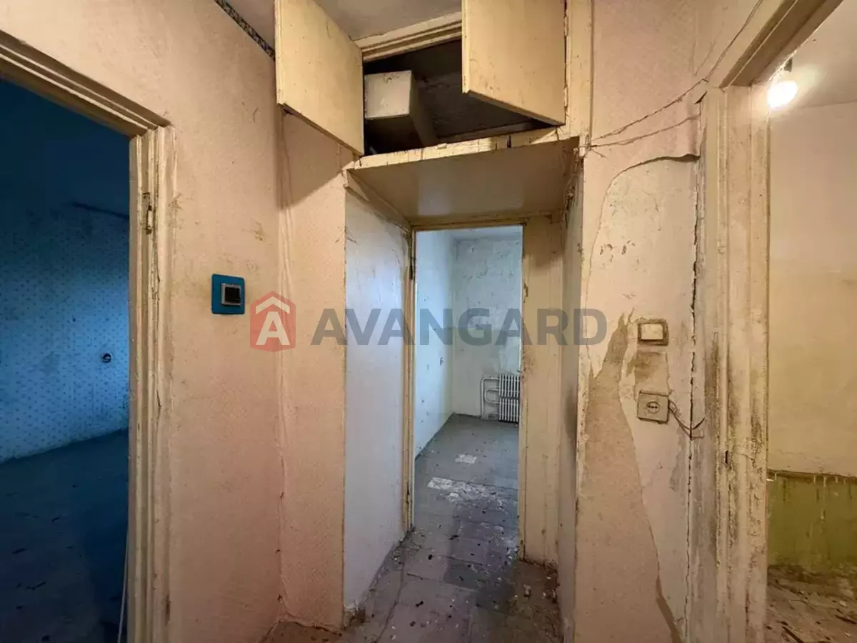 1 . , 39/-/9 . ., 9/9   10