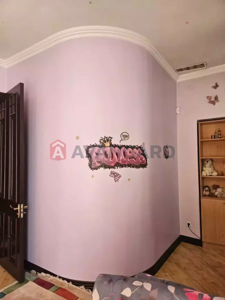 4 ��. ��������, 163/-/- ��. �., 4/4 ������ ���� 14