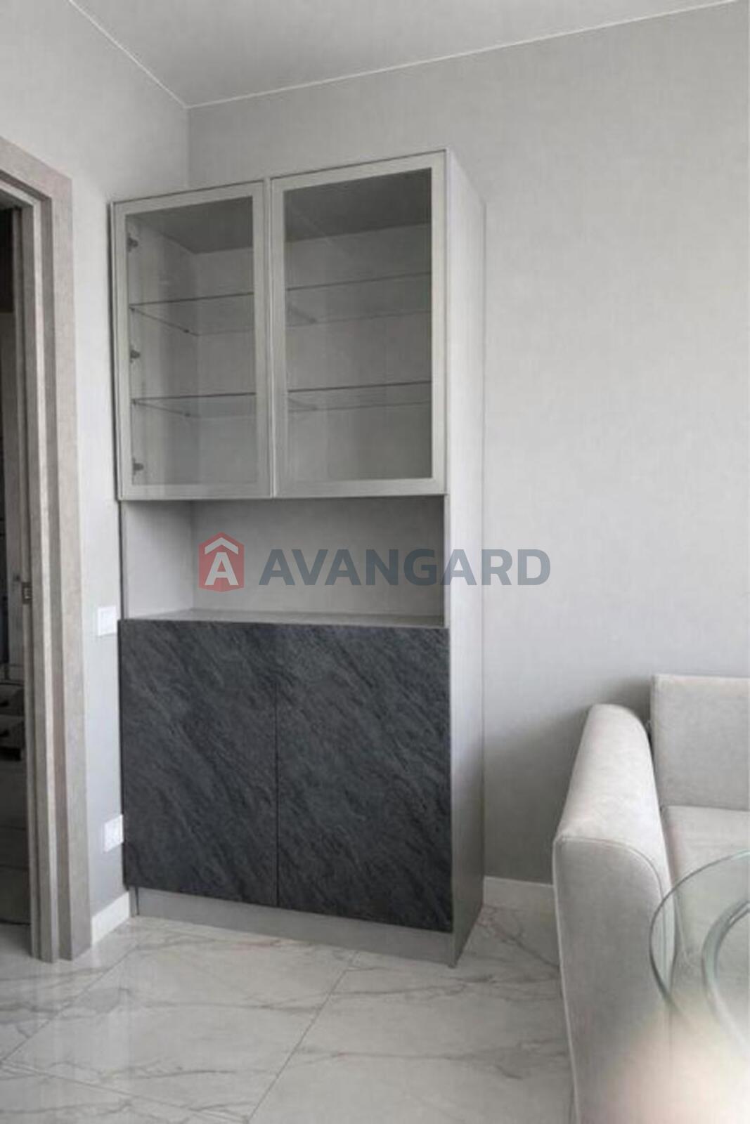 1 ��. ��������, 40/-/11 ��. �., 3/10 ������ ���� 12