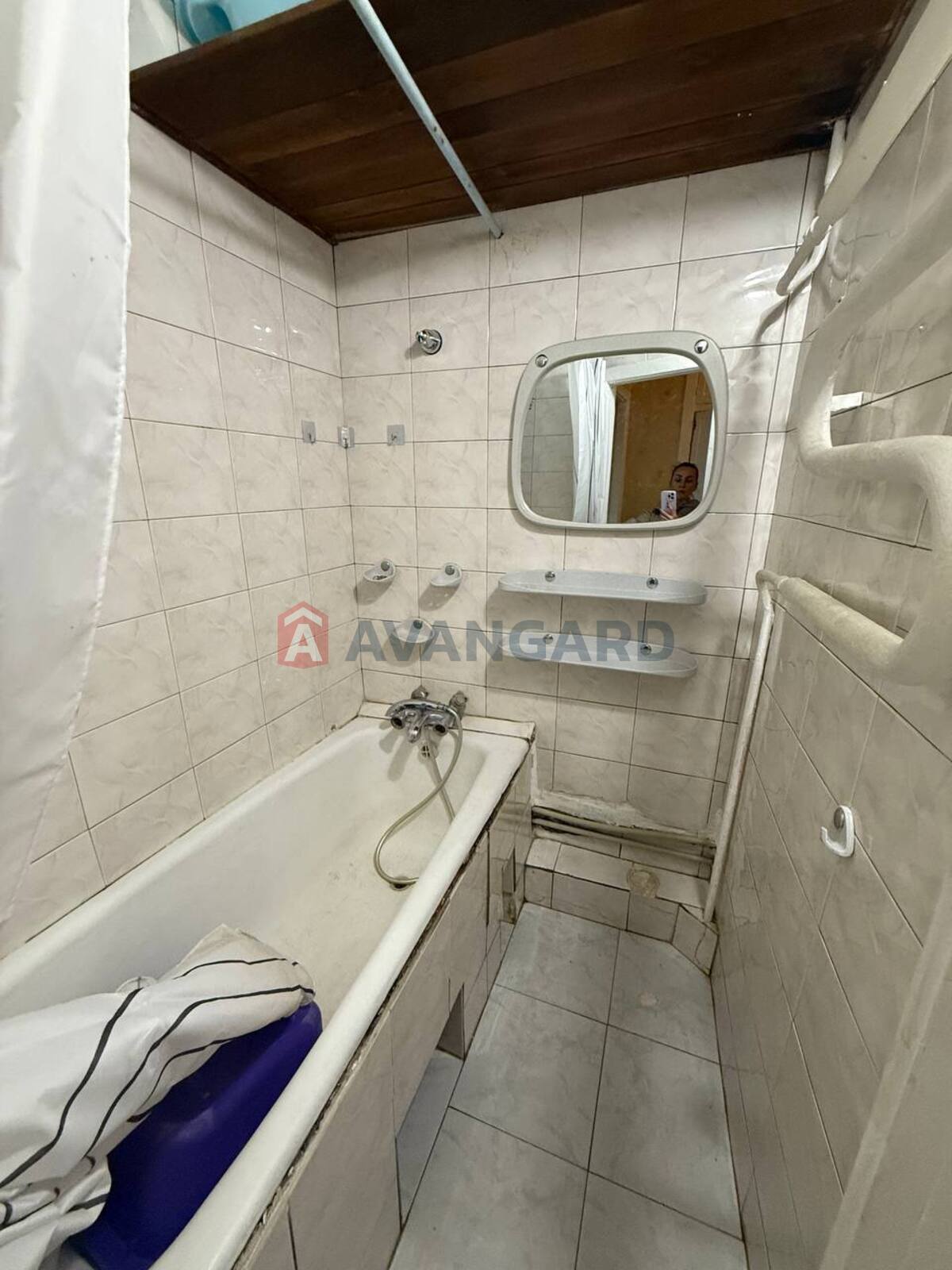 3 ��. ��������, 59/43/6 ��. �., 1/5 ������ ���� 13