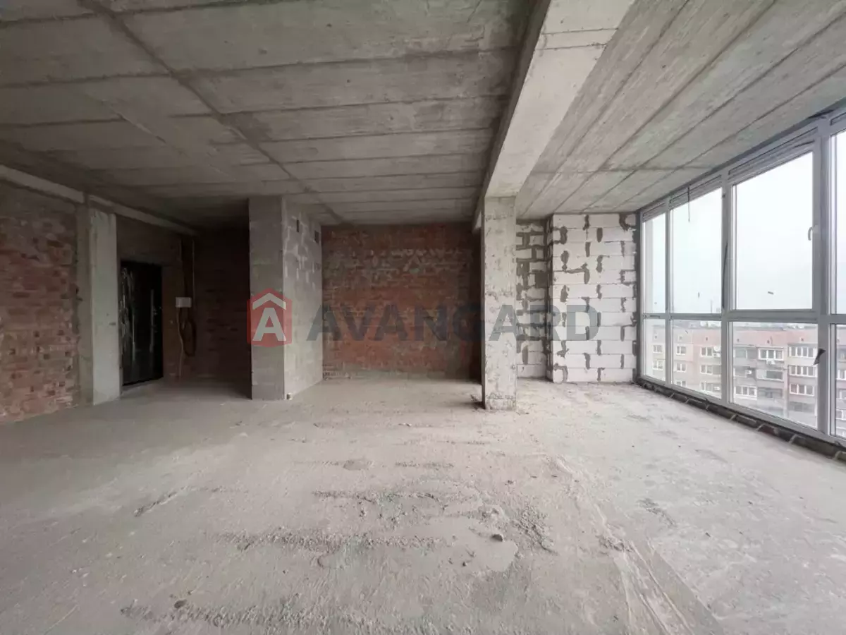 3 ��. ��������, 76/56/10 ��. �., 10/14 ������ ���� 10