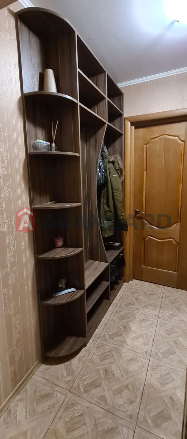 1 ��. ��������, 35.1/16.6/7.7 ��. �., 7/9 ������ ���� 13