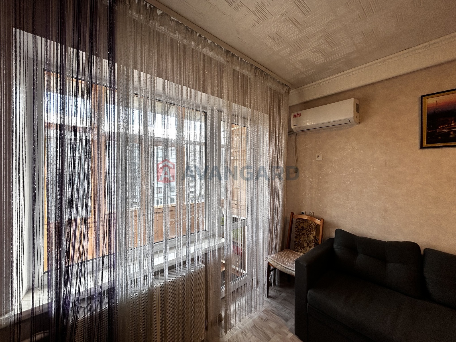 2 ��. ��������, 42,71/27,5/6,7 ��. �., 4/6 ������ ���� 12