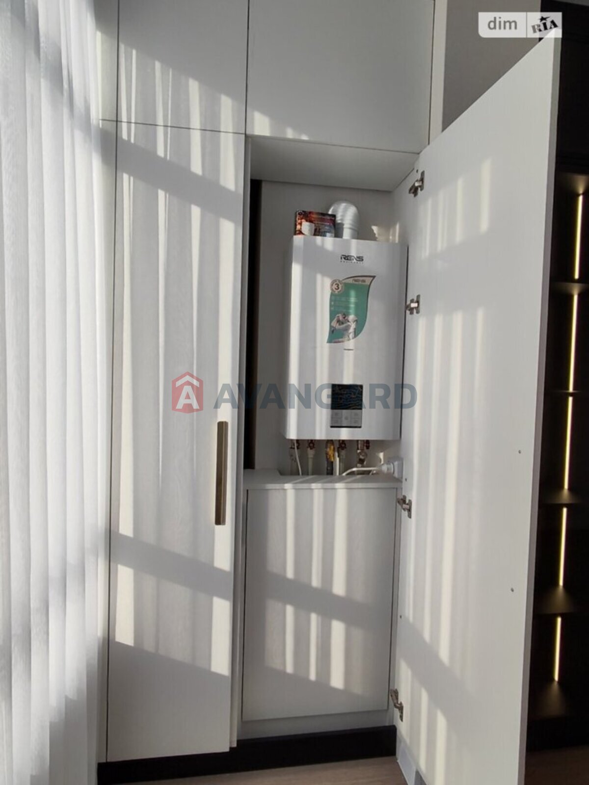 1 ��. ��������, 43/16/15 ��. �., 4/15 ������ ���� 7