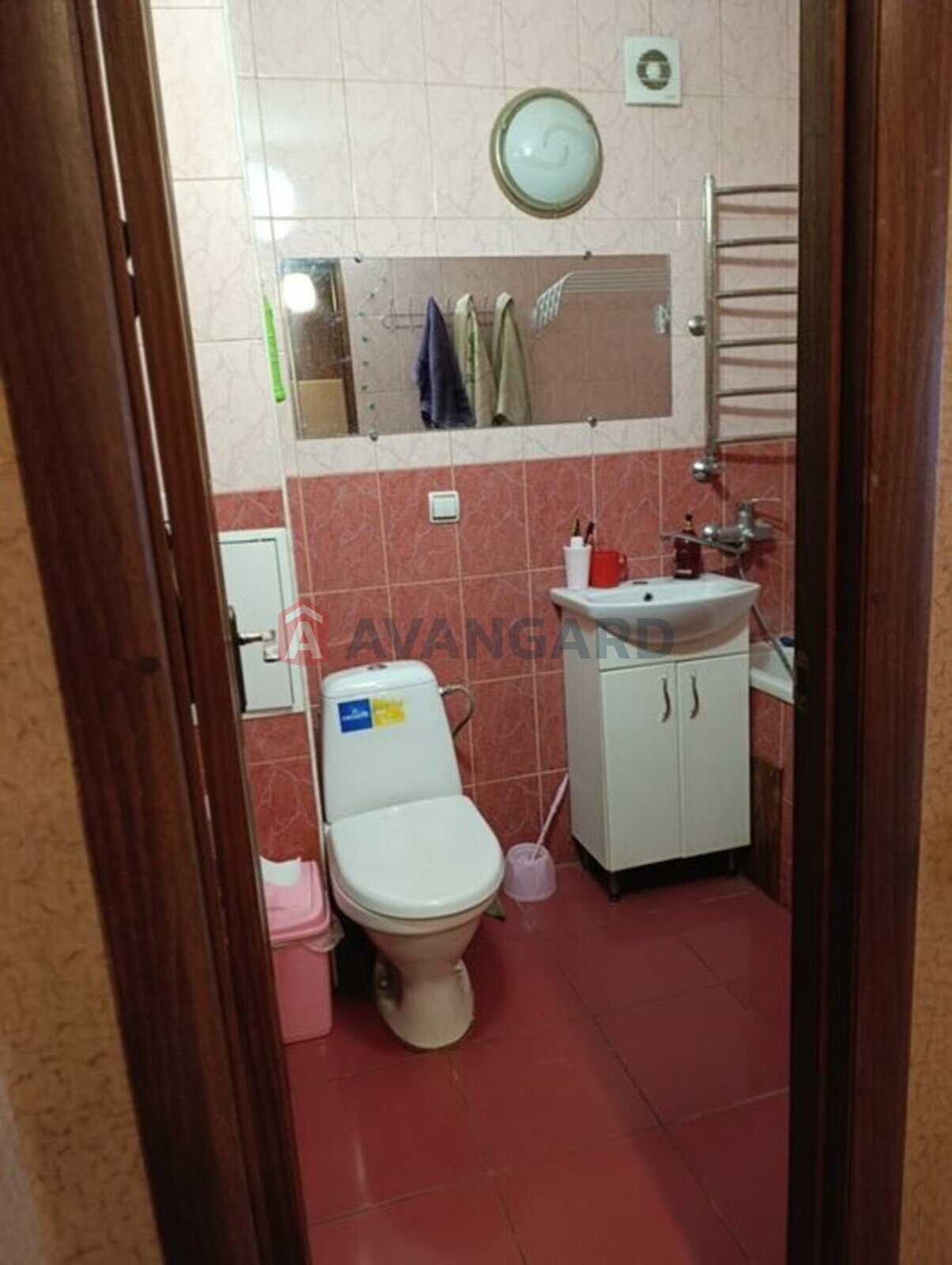 1 ��. ��������, 36/-/9 ��. �., 3/10 ������ ���� 5