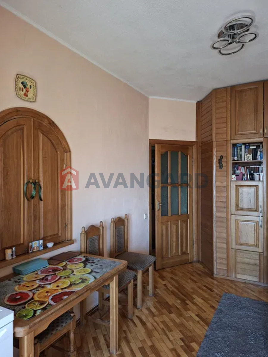 2 ����. ��������, 43/-/5 ��. �., 3/3 ���� ���� 3