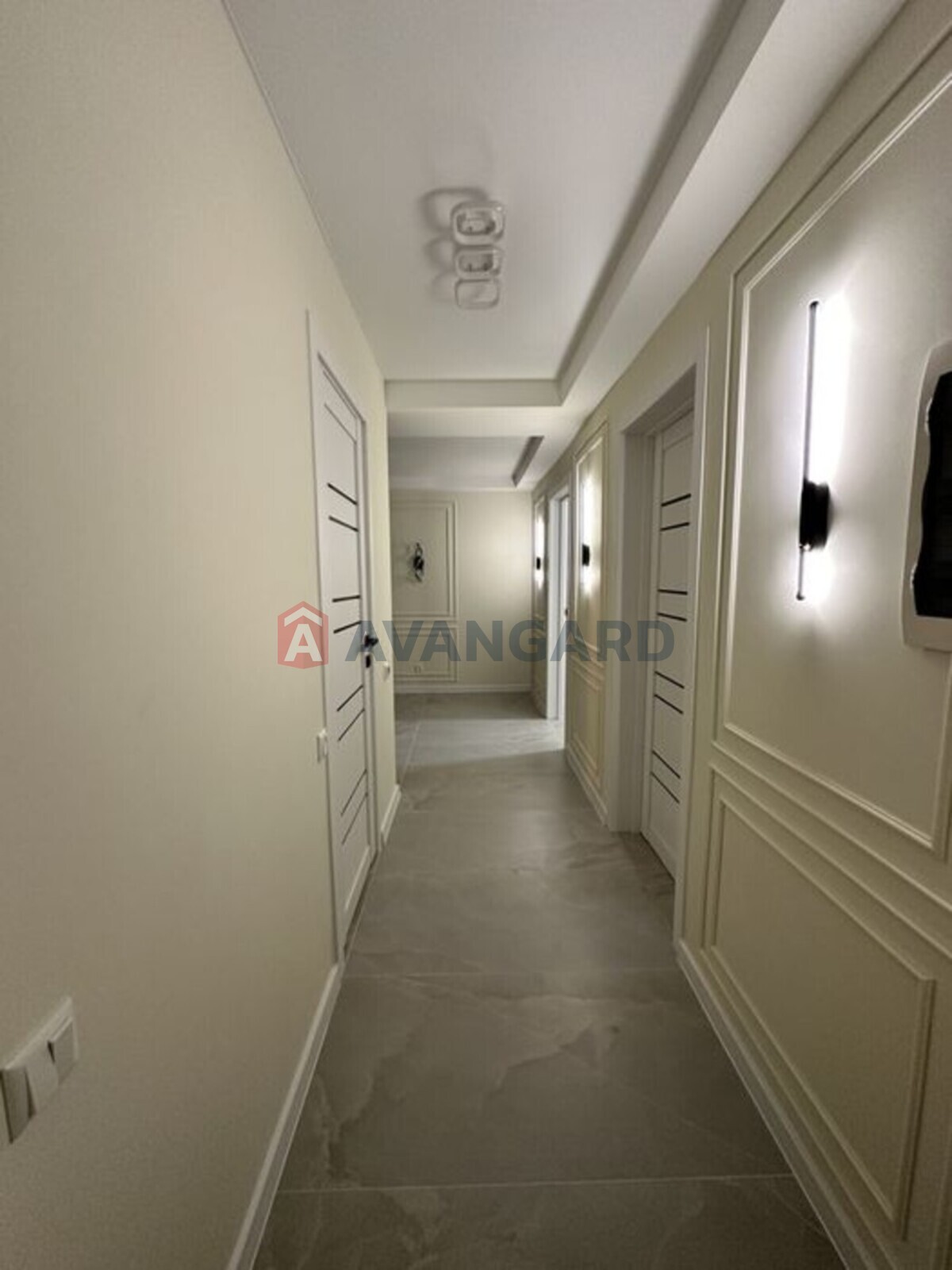 3 ��. ��������, 54/-/6 ��. �., 4/5 ������ ���� 21