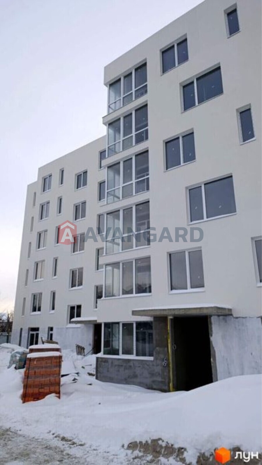 1 ��. ��������, 57,30/-/24 ��. �., 4/5 ������ ���� 6