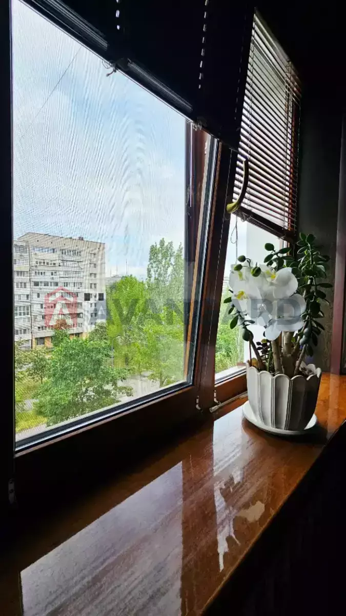 3 ��. ��������, 67/-/- ��. �., 6/9 ������ ���� 9