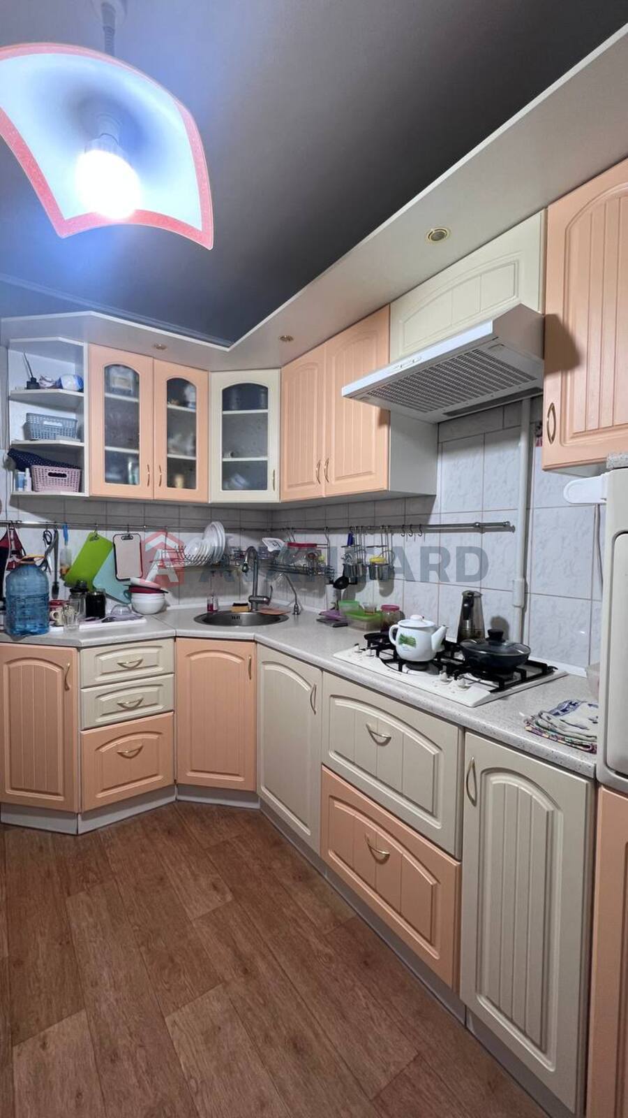 2 ��. ��������, 51/29/8 ��. �., 9/10 ������ ���� 11