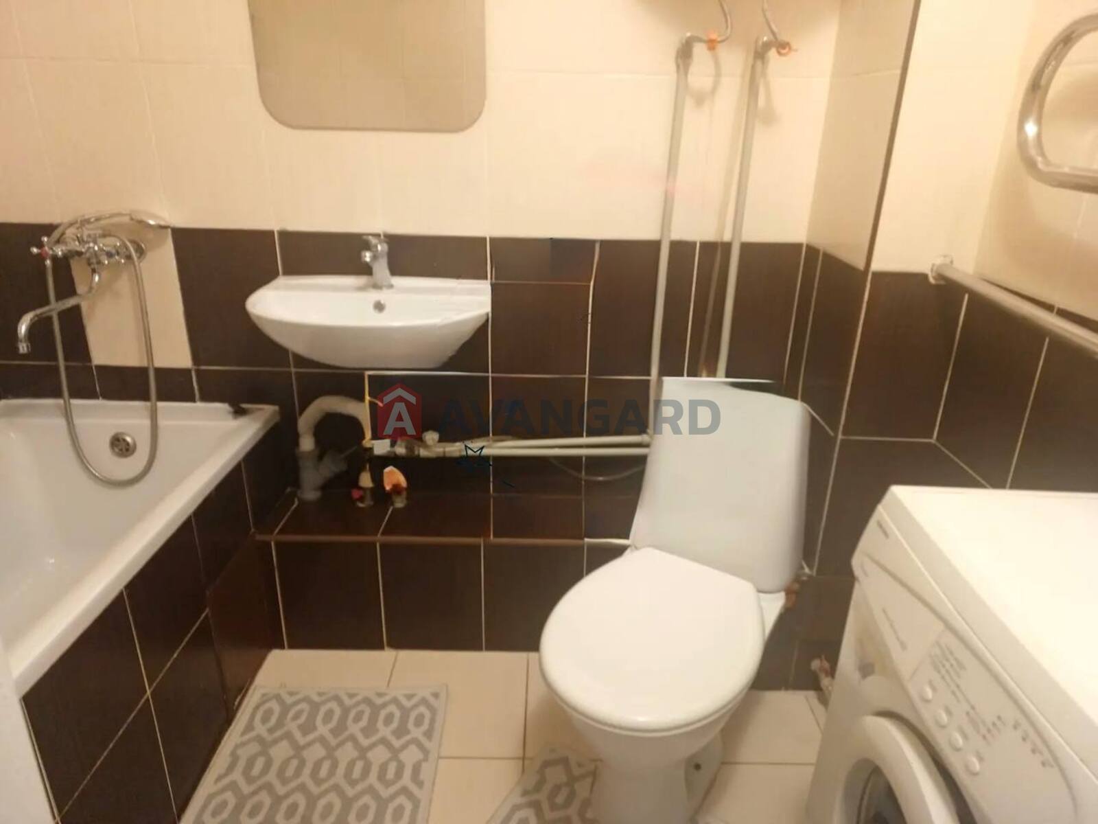 1 ��. ��������, 28 / 14 / 6 ��. �., 8/9 ������ ���� 1