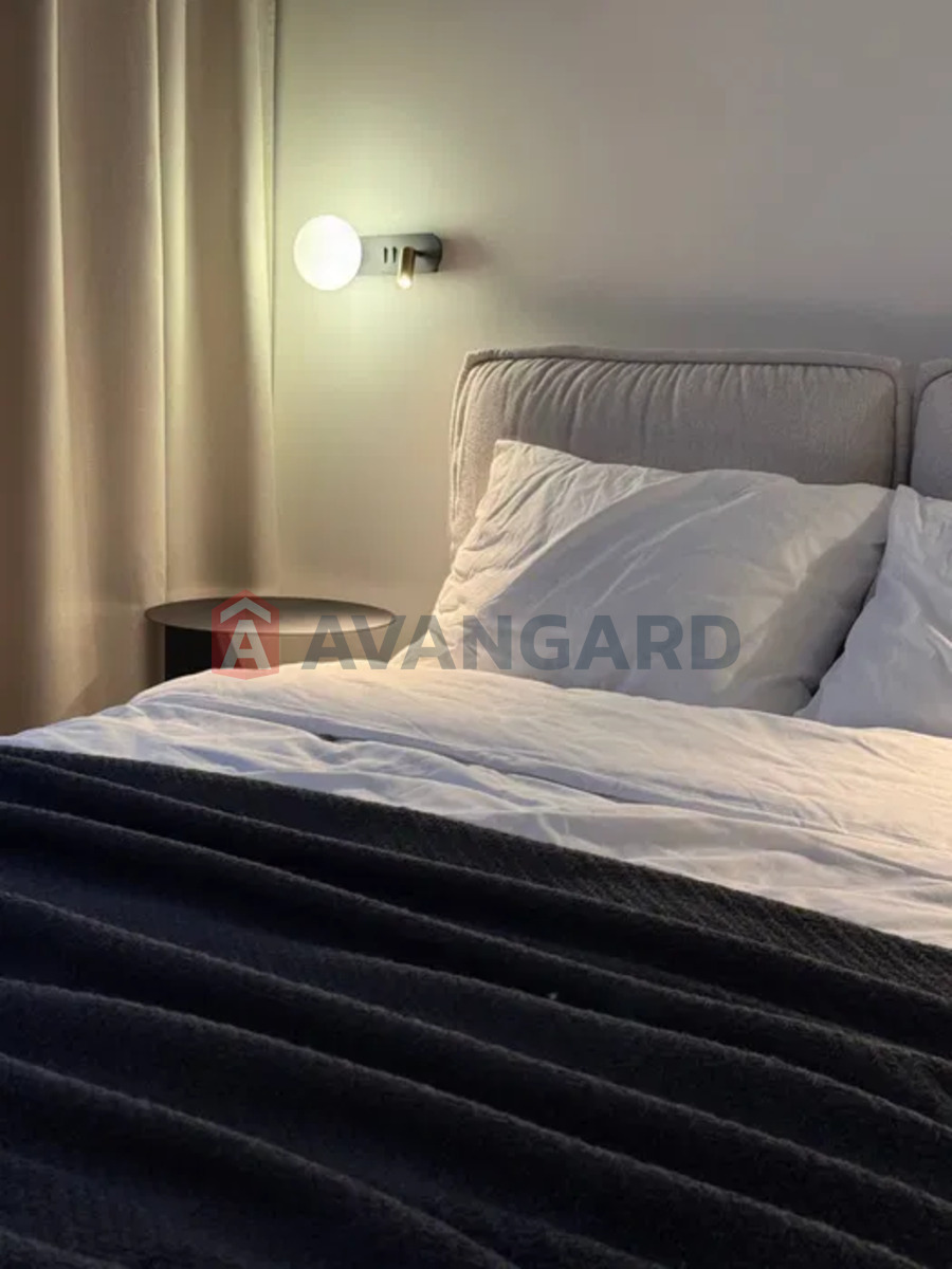 1 ��. ��������, 37/-/16 ��. �., 7/9 ������ ���� 4