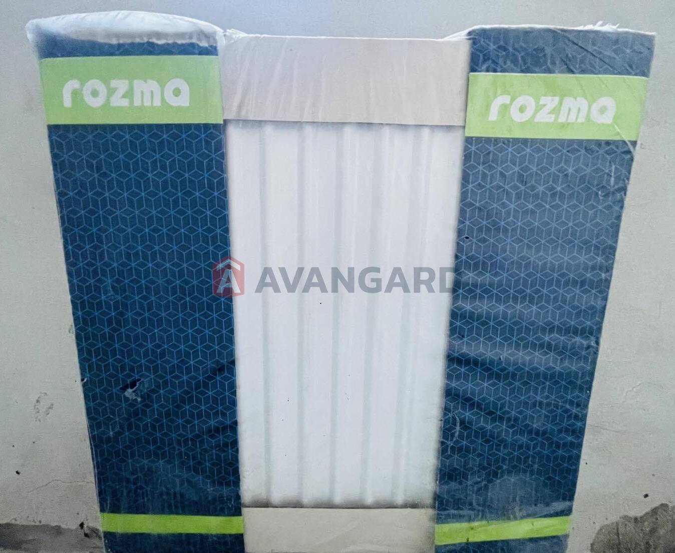 2 ����. ��������, 58/33/8 ��. �., 1/10 ���� ���� 22