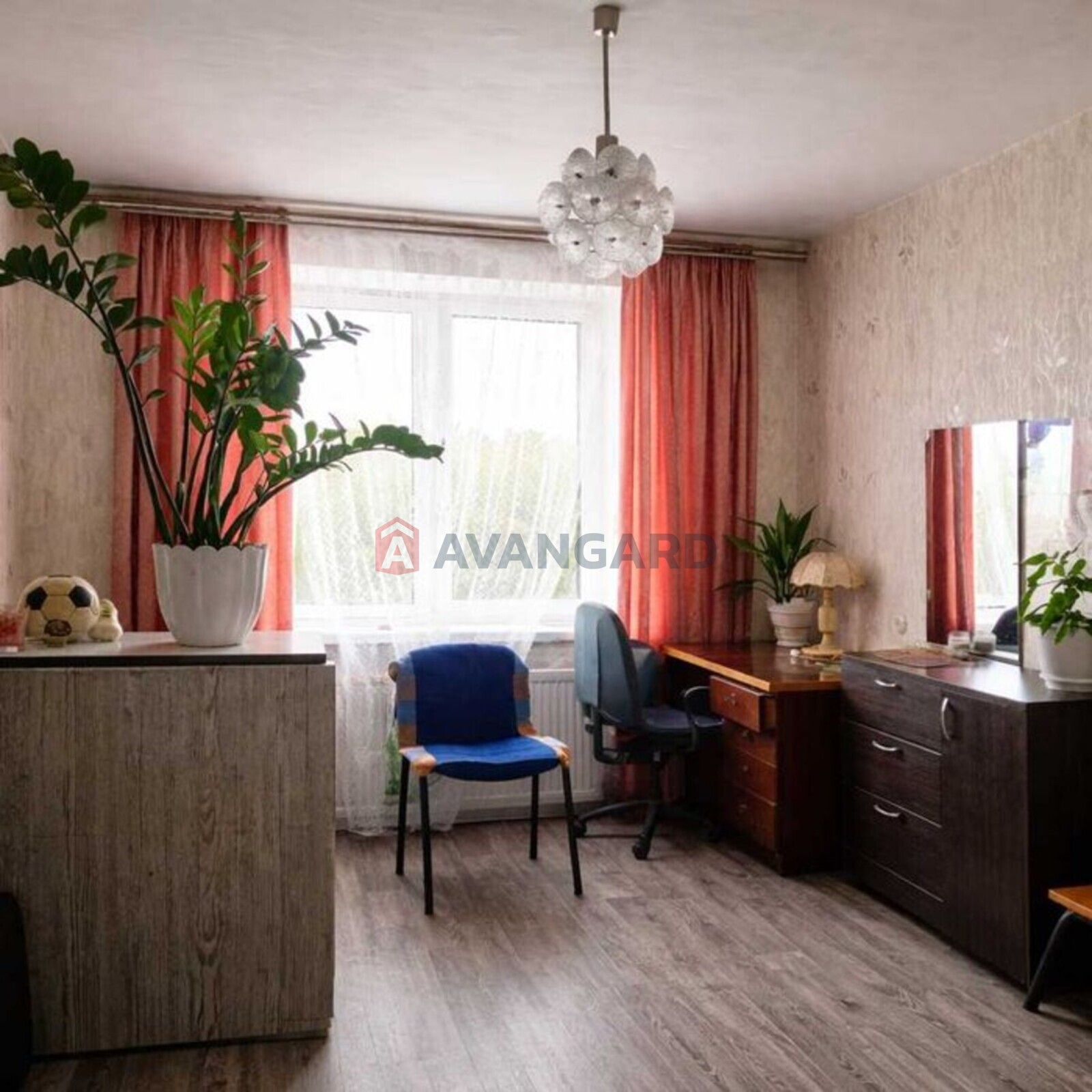 3 ��. ��������, 67/-/7 ��. �., 9/9 ������ ���� 4