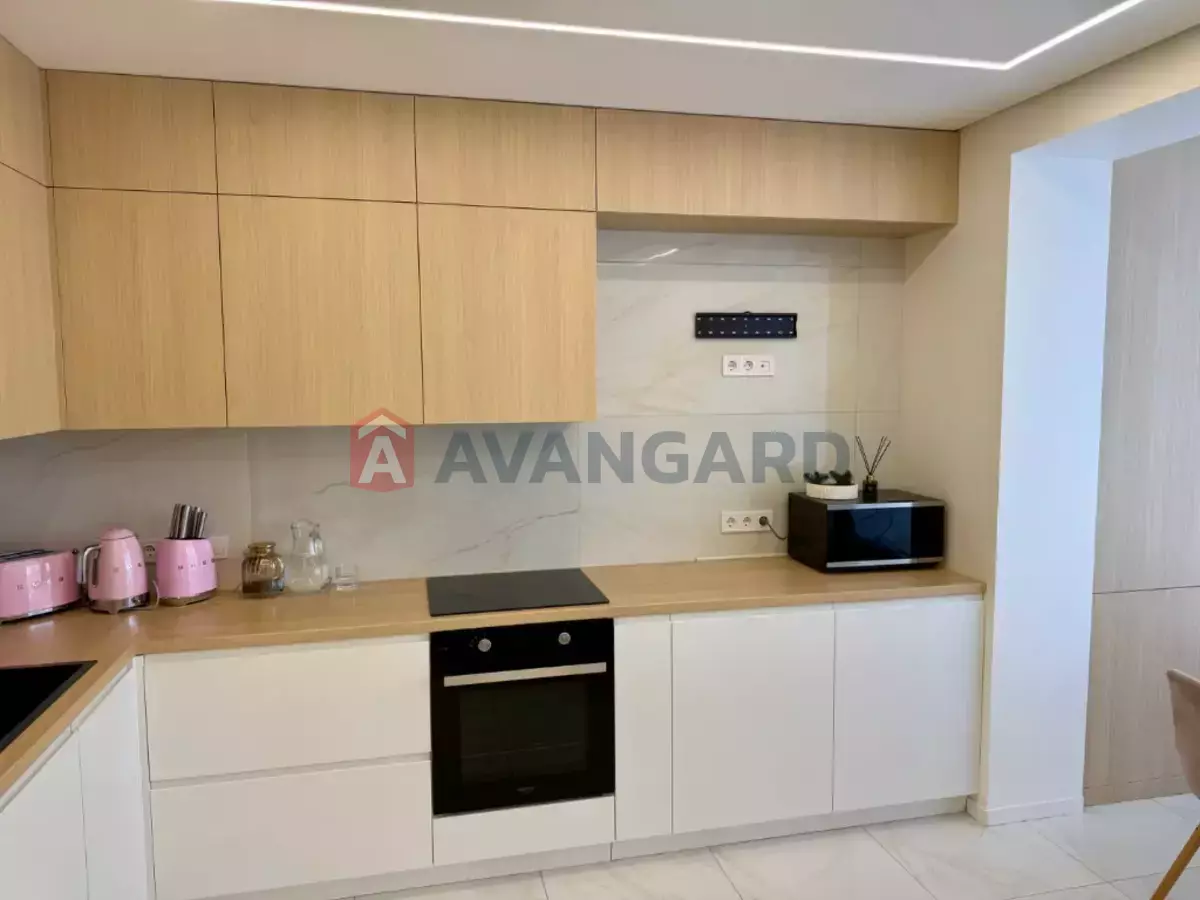 1 ����. ��������, 49/28/15 ��. �., 10/12 ���� ���� 17