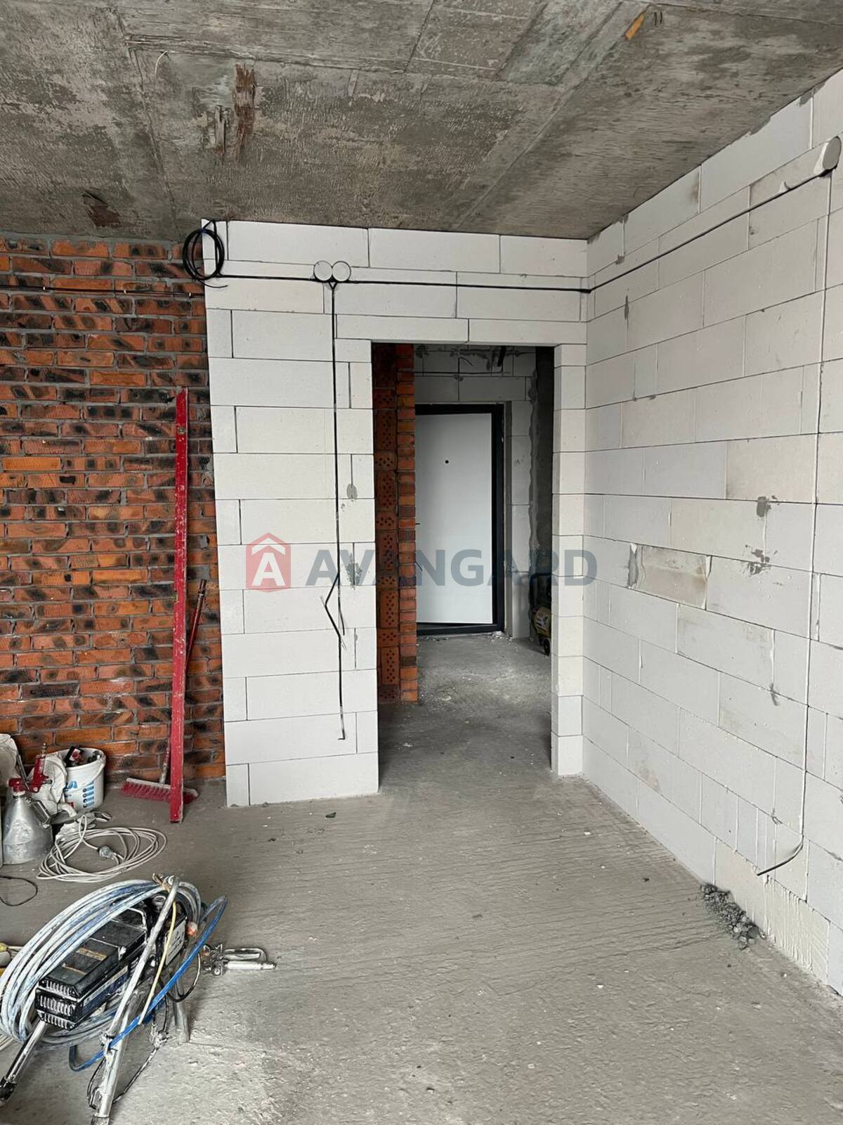 2 ��. ��������, 68/30/22 ��. �., 3/10 ������ ���� 11