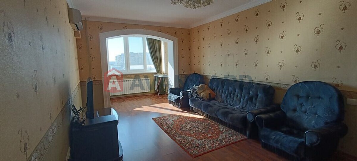 3 ����. ��������, 74/-/9 ��. �., 5/10 ���� ���� 1