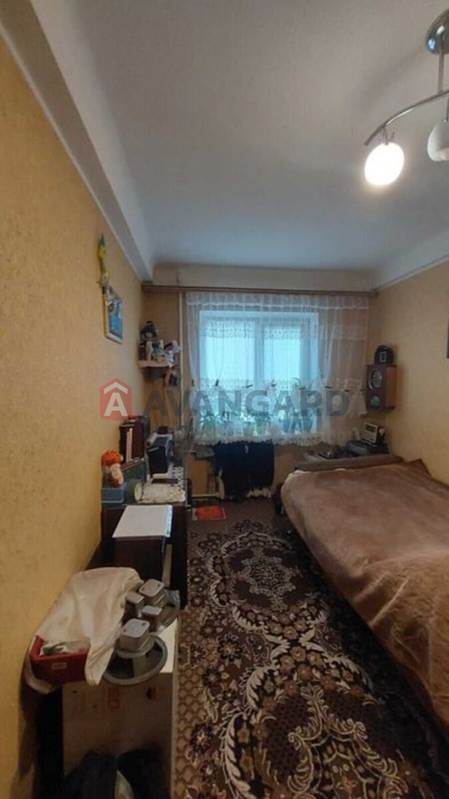 3 ��. ��������, 54/-/6 ��. �., 4/5 ������ ���� 4