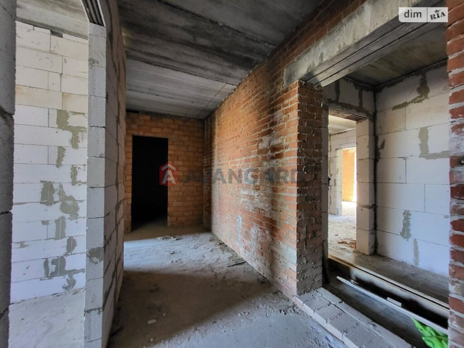 1 ����. ��������, 41/-/15 ��. �., 2/5 ���� ���� 8