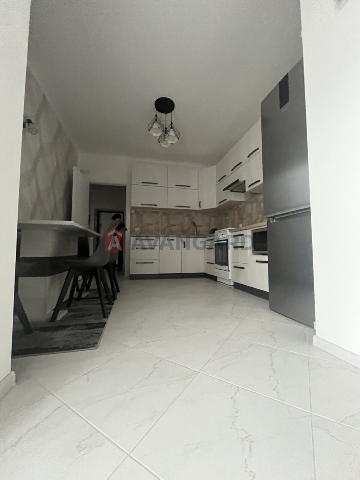 2 ��. ��������, 46/-/12 ��. �., 3/10 ������ ���� 18