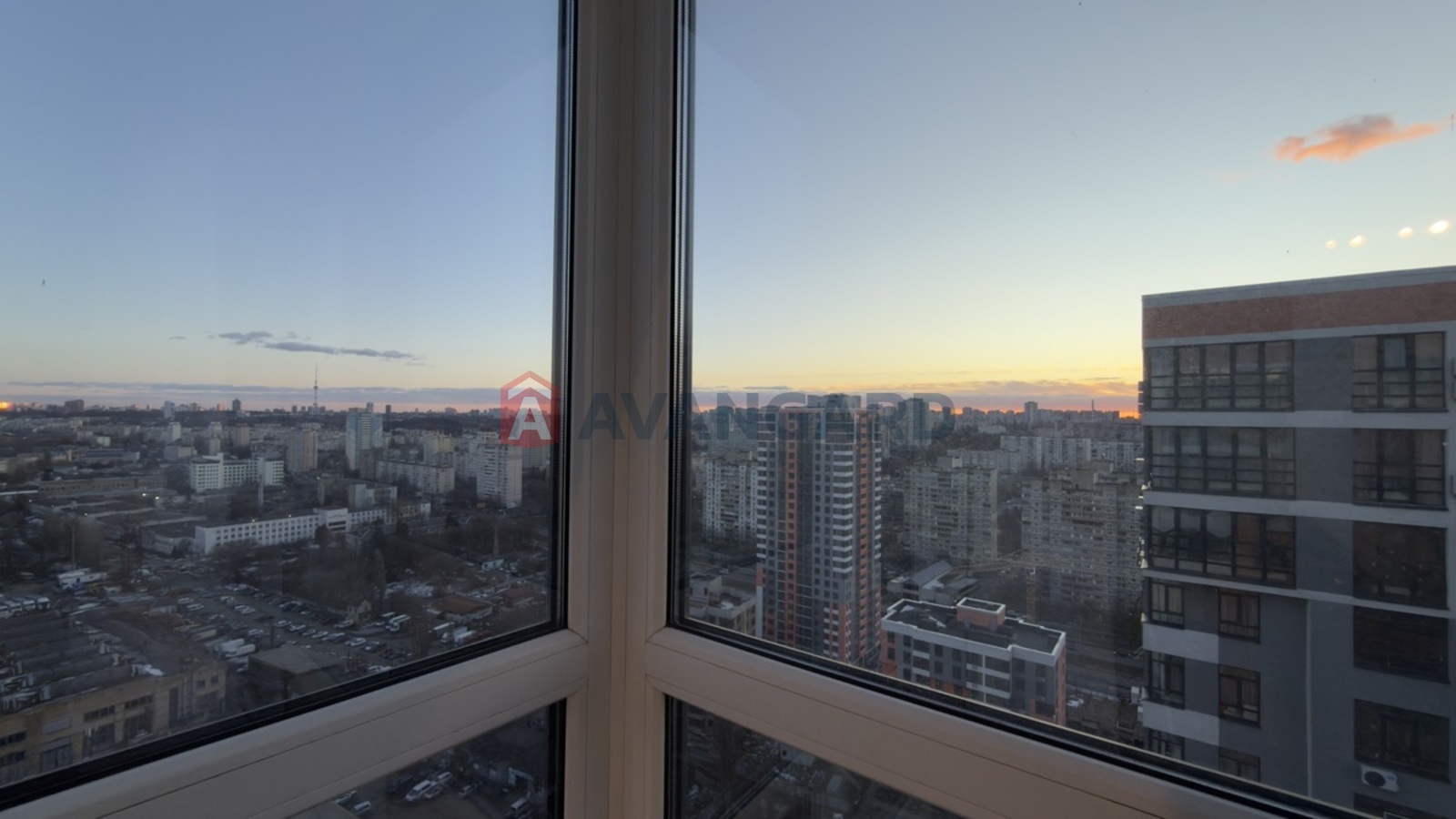 5 ��. ��������, 135/80/12 ��. �., 24/25 ������ ���� 12