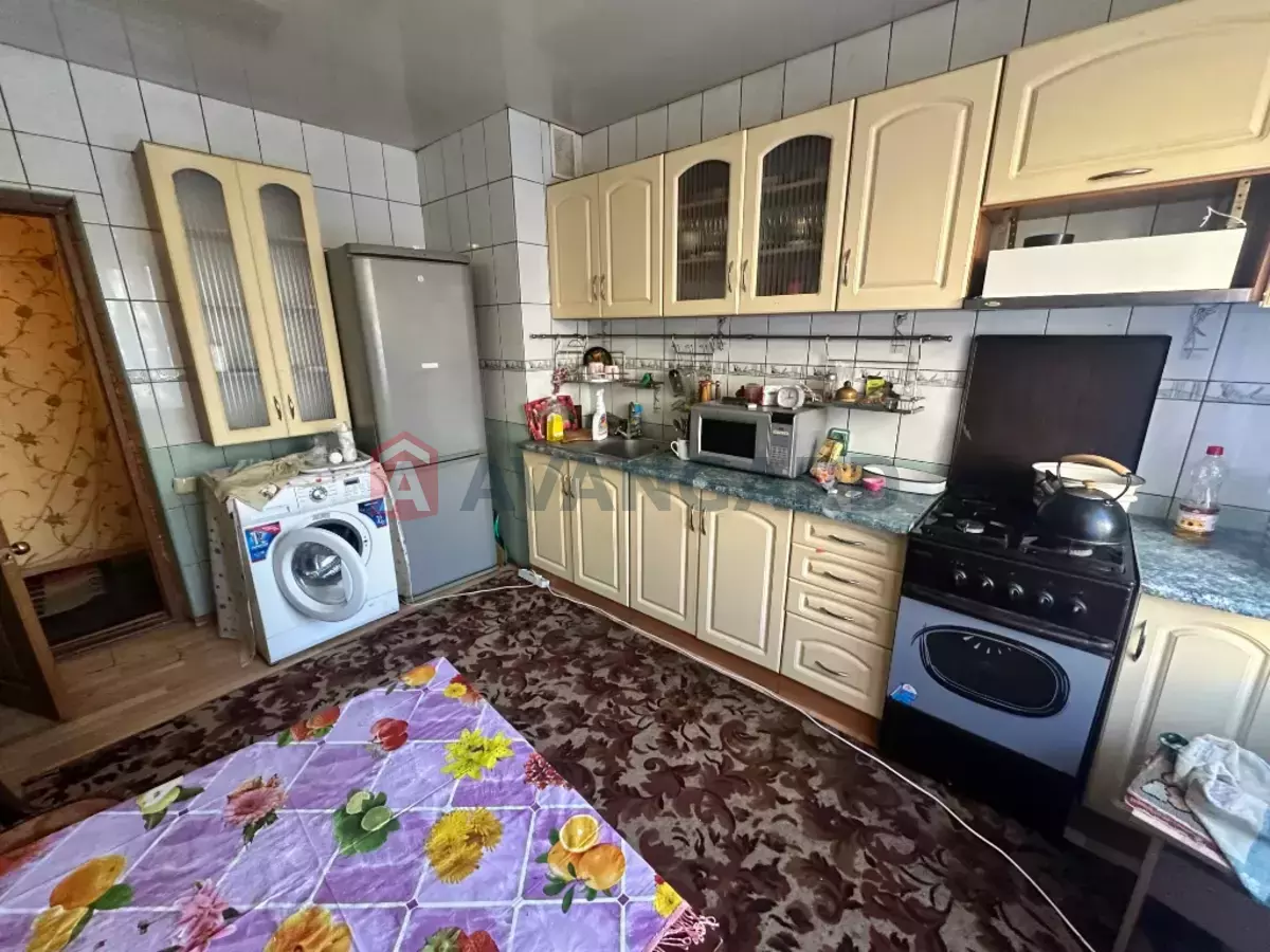 4 ��. ��������, 98/-/- ��. �., 2/9 ������ ���� 14