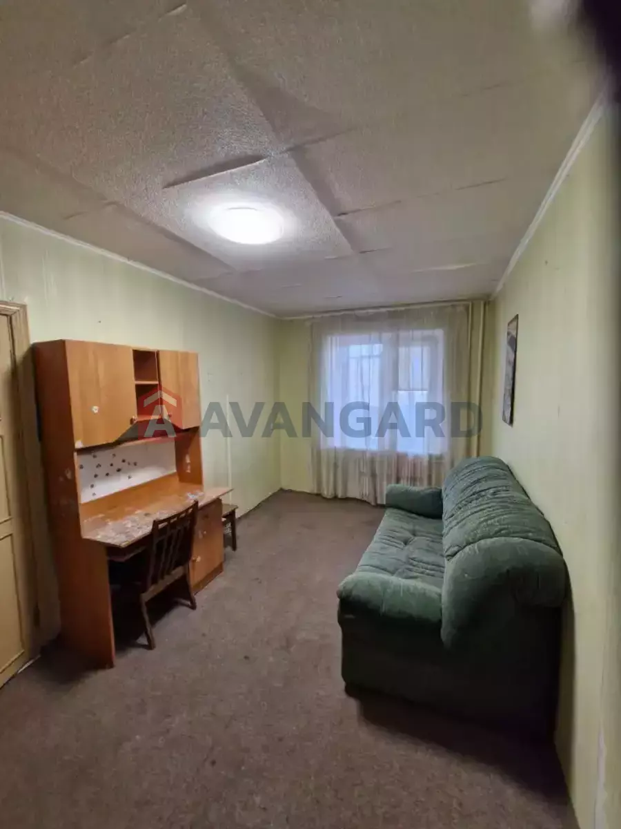 2 ��. ��������, 50/29/8 ��. �., 8/10 ������ ���� 10