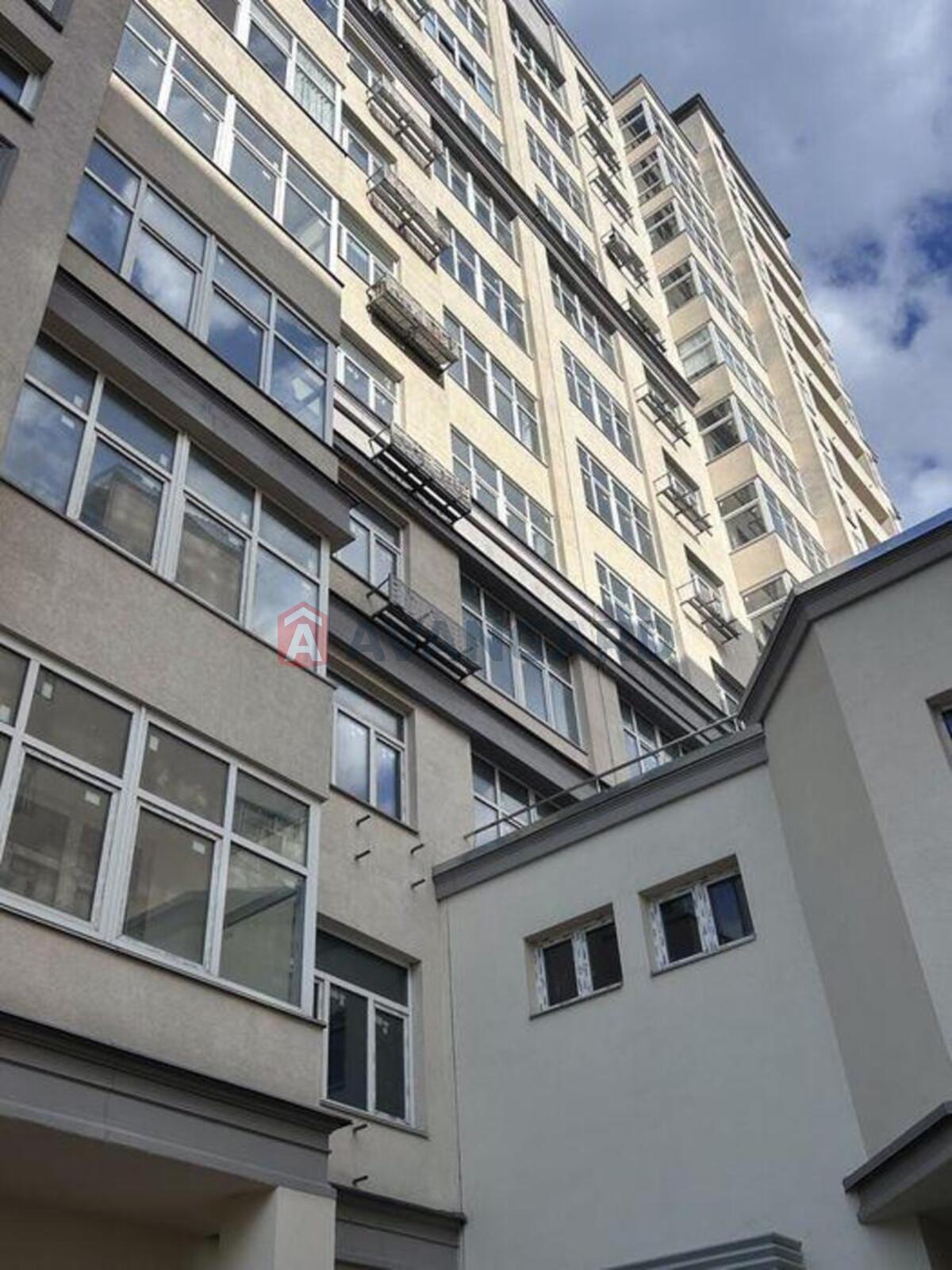 3 ��. ��������, 108/-/14 ��. �., 4/13 ������ ���� 10