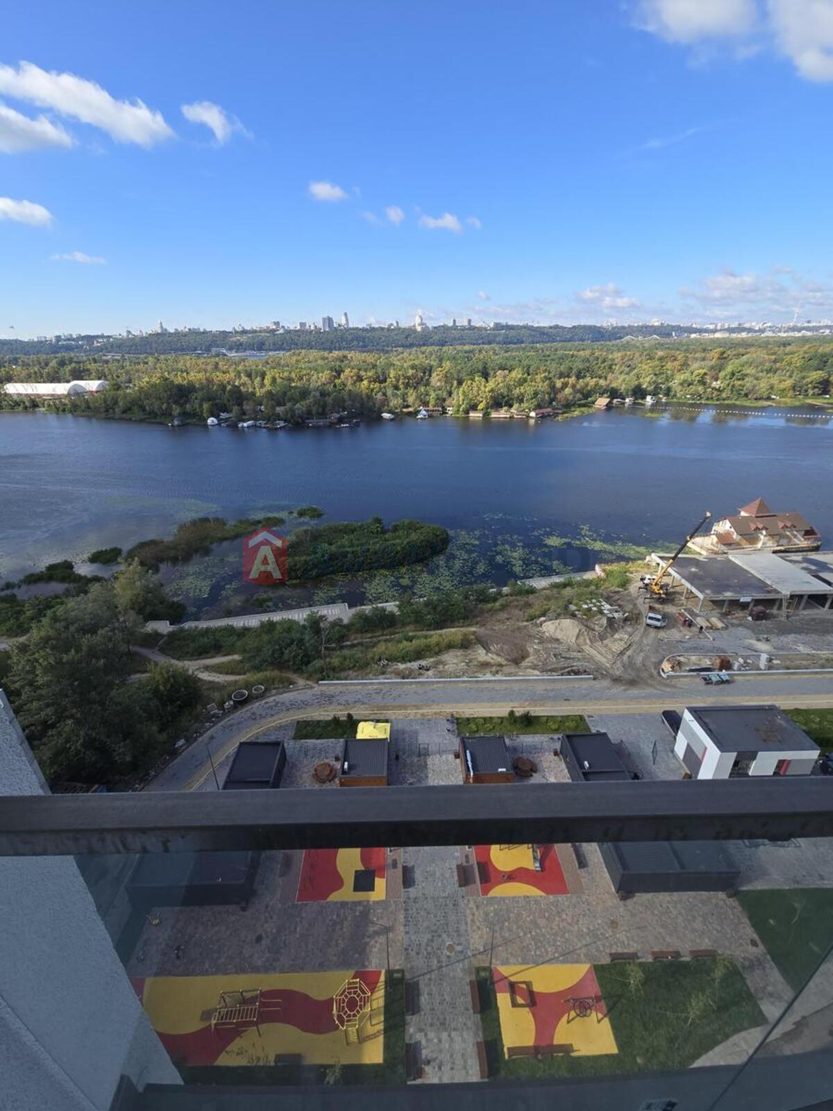 2 ��. ��������, 67/34/18 ��. �., 15/17 ������ ���� 15