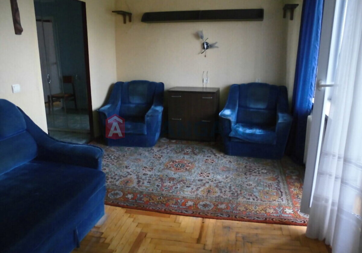 2 ��. ��������, 51/28/7 ��. �., 9/9 ������ ���� 1