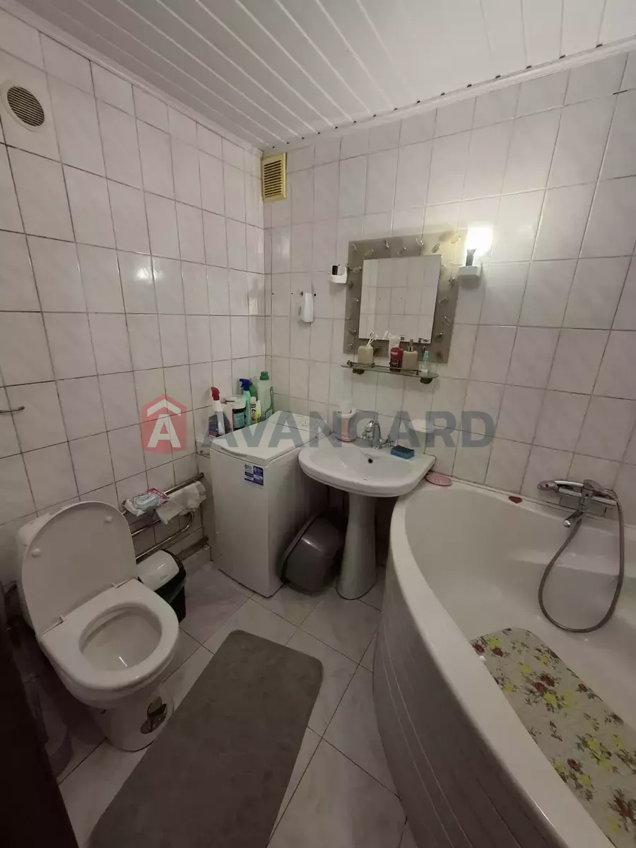 3 ��. ��������, 58/-/- ��. �., 1/5 ������ ���� 9