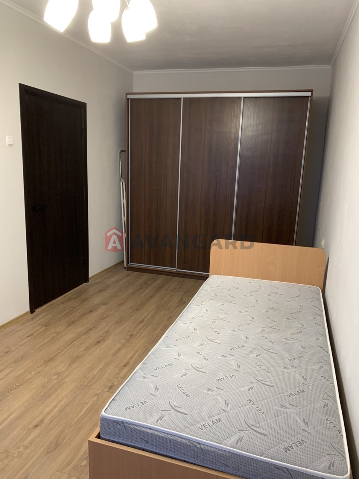 2 ��. ��������, 53/30/6 ��. �., 12/13 ������ ���� 2