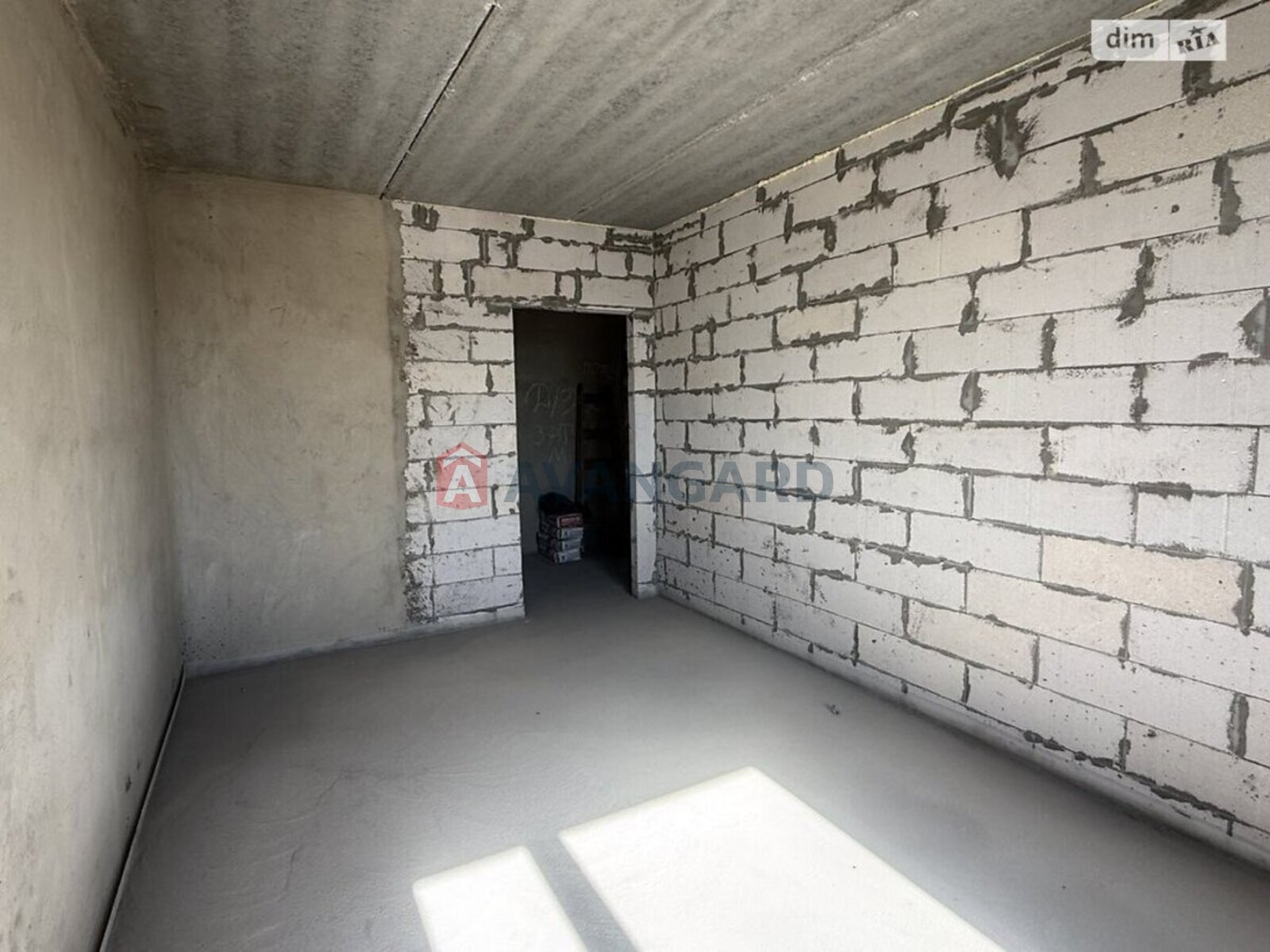 2 ��. ��������, 67/-/9 ��. �., 4/9 ������ ���� 6