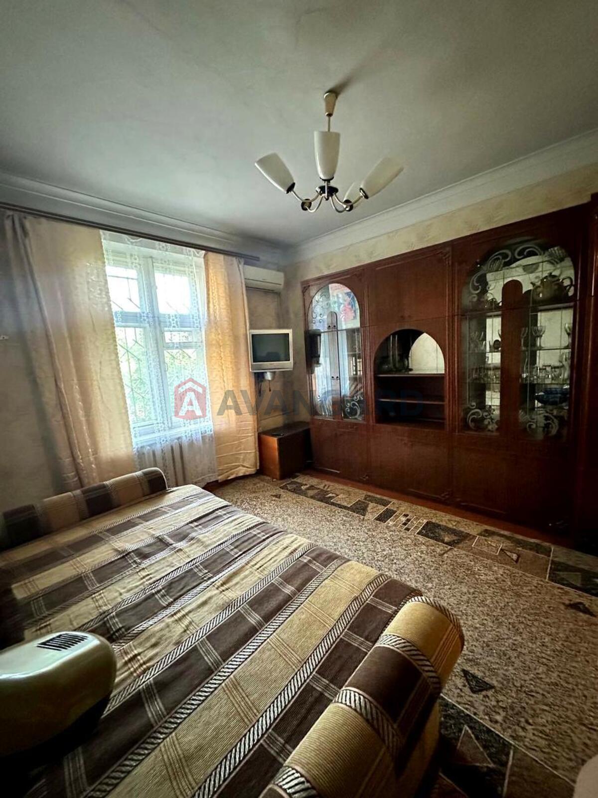 2 ��. ��������, 49/26/7 ��. �., 2/3 ������ ���� 1