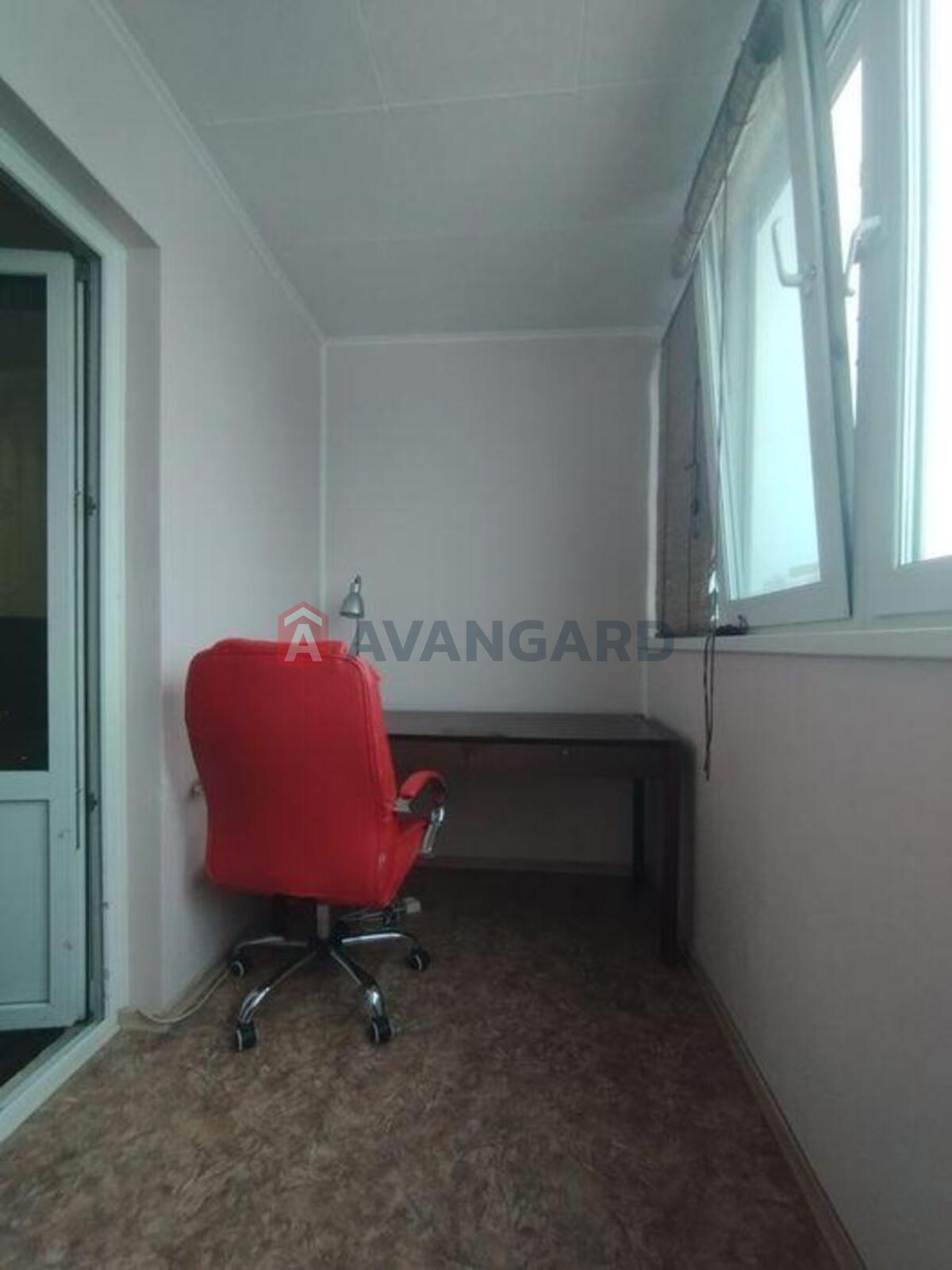 2 ��. ��������, 68/-/15 ��. �., 23/25 ������ ���� 10