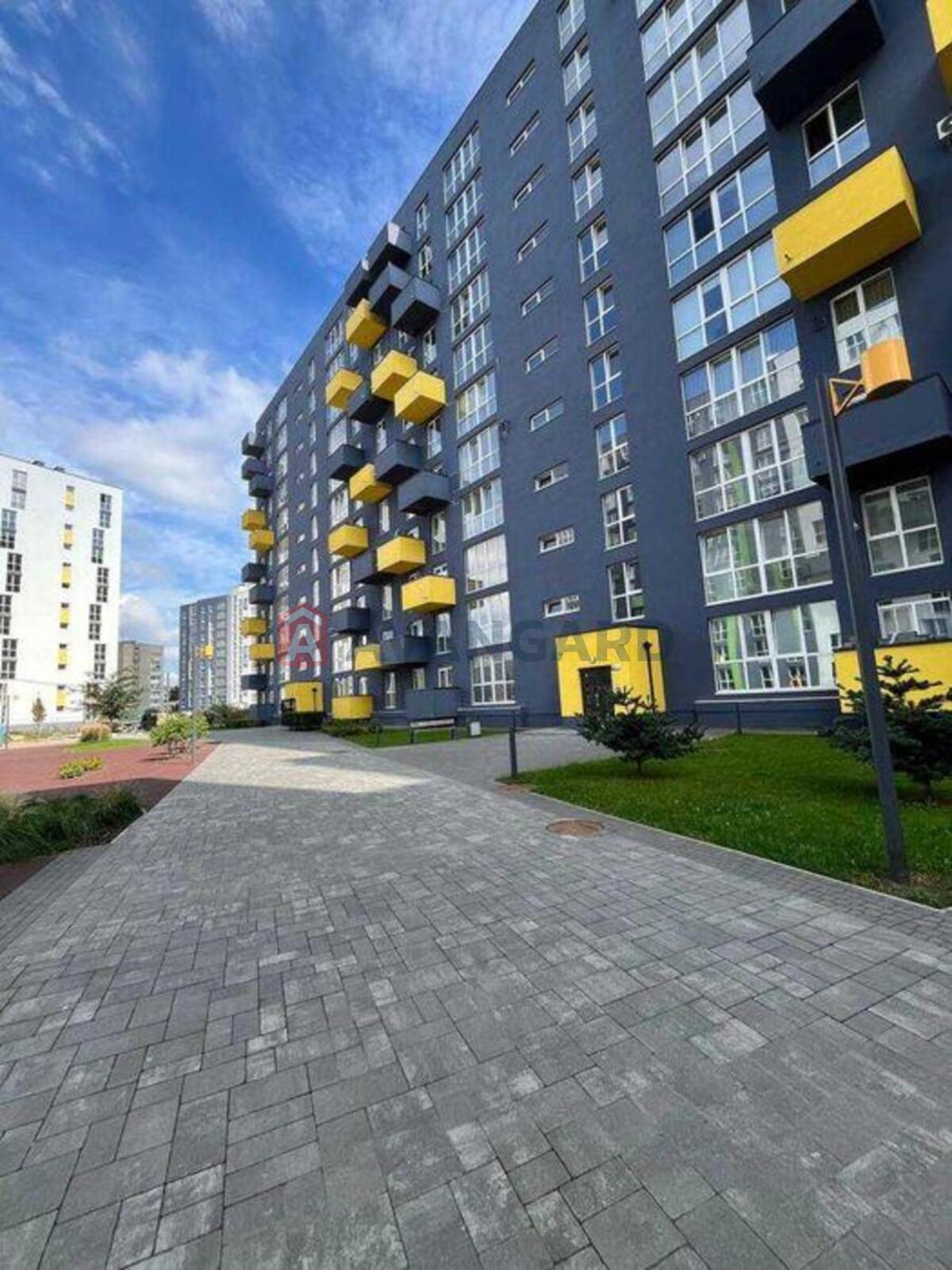 1 ��. ��������, 32/-/8 ��. �., 2/8 ������ ���� 2